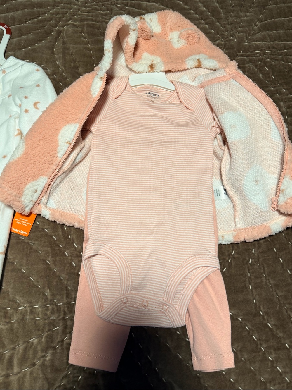 Carter’s Baby Girl Bundle - Picture 5 of 6